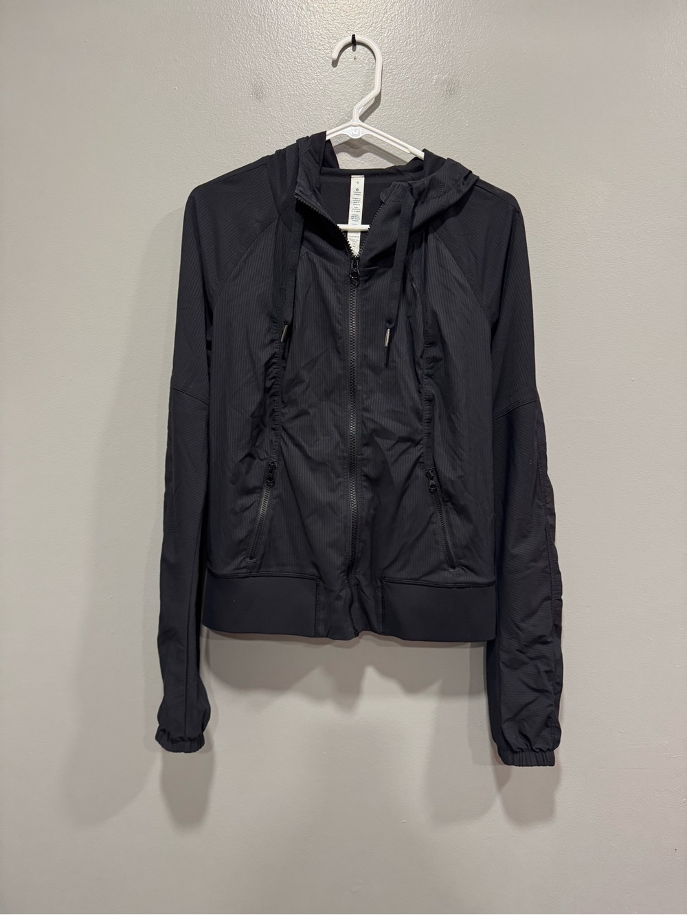 Lululemon Black Hooded Jacket Size 8